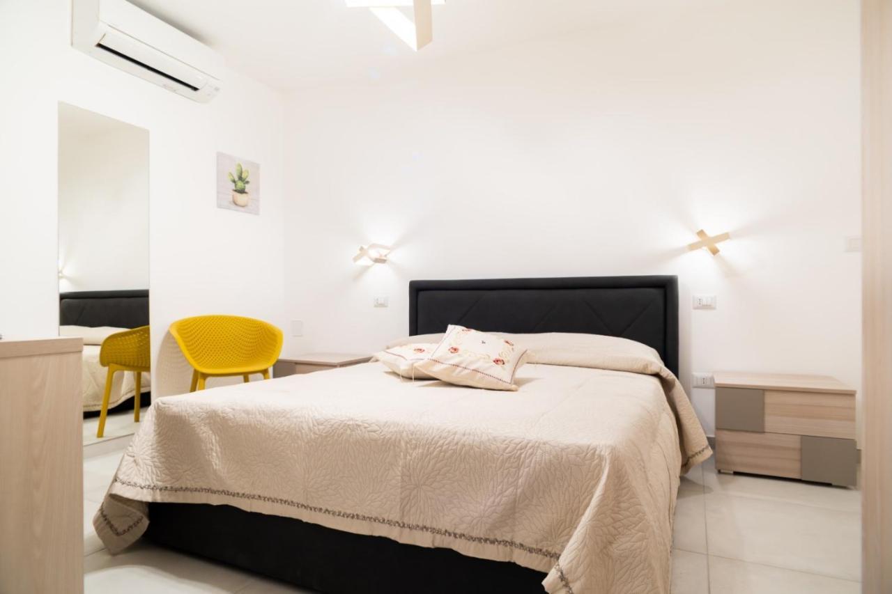I Parrini Bed & Breakfast ปอร์โต เอมเปโดเกล ภายนอก รูปภาพ