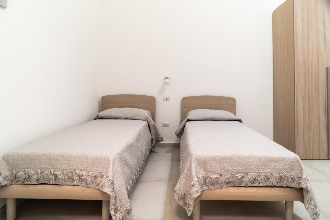 I Parrini Bed & Breakfast ปอร์โต เอมเปโดเกล ภายนอก รูปภาพ