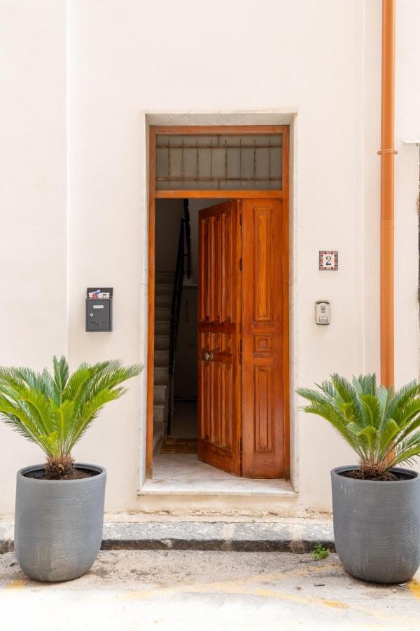 I Parrini Bed & Breakfast ปอร์โต เอมเปโดเกล ภายนอก รูปภาพ